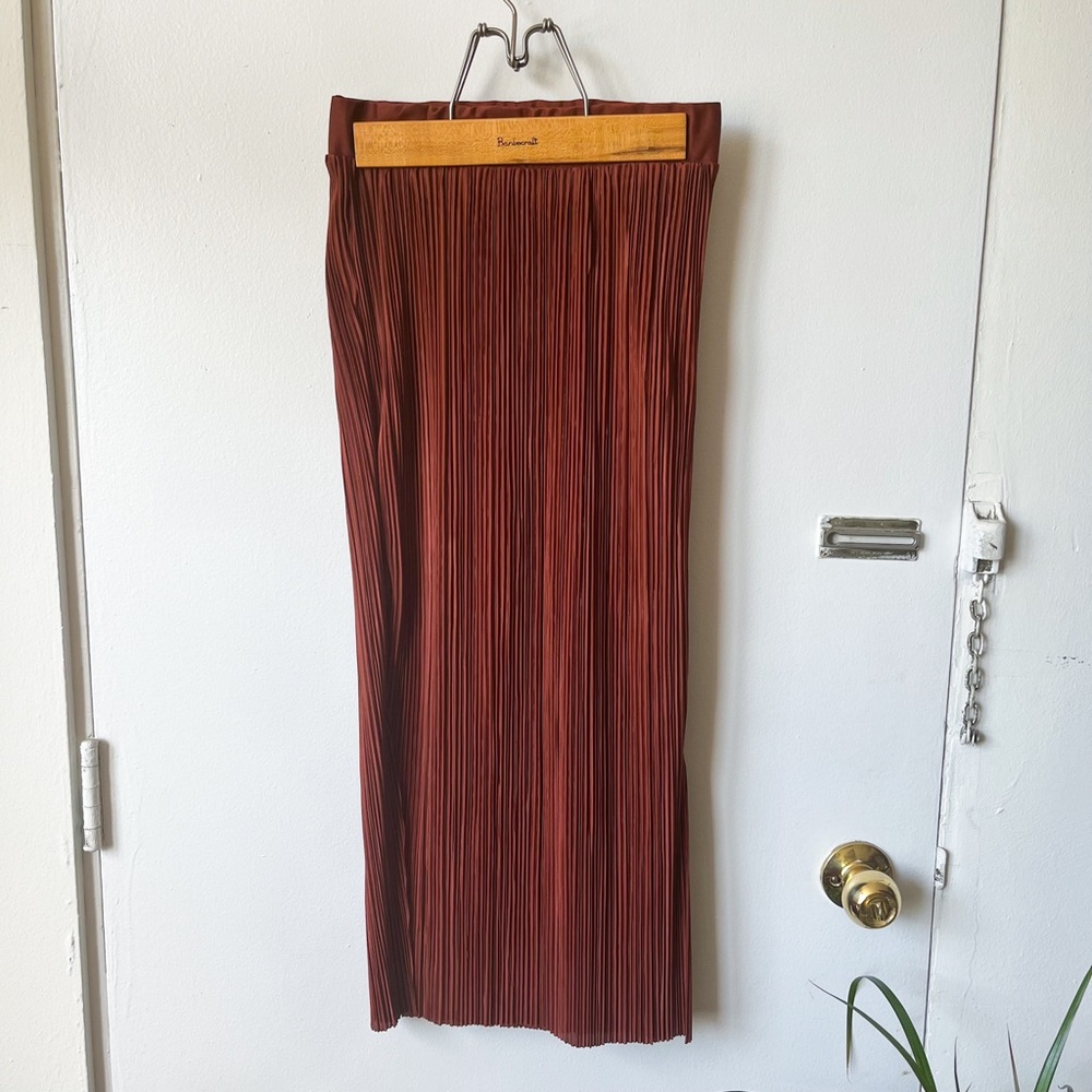Pleated Midi Skirt